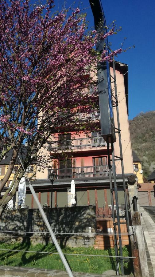Hostaltina Bossost Exterior foto